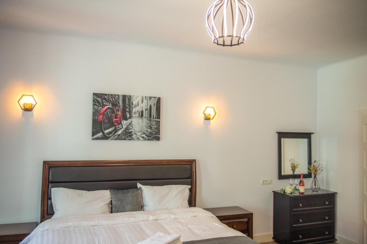 Old Town Suites Braşov Exteriör bild