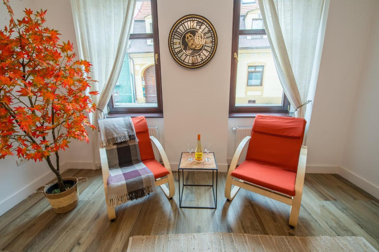 Old Town Suites Braşov Exteriör bild