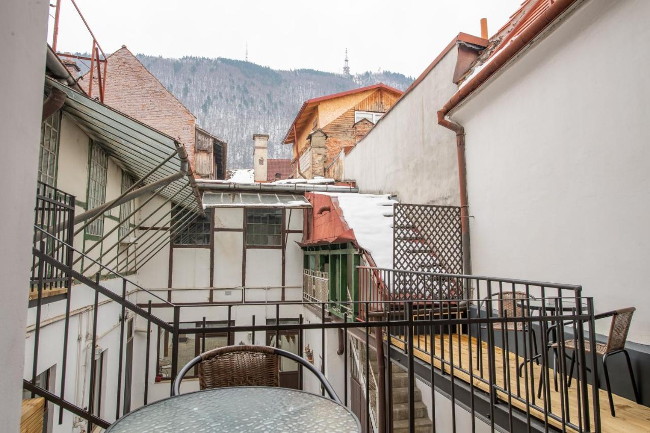 Old Town Suites Braşov Exteriör bild